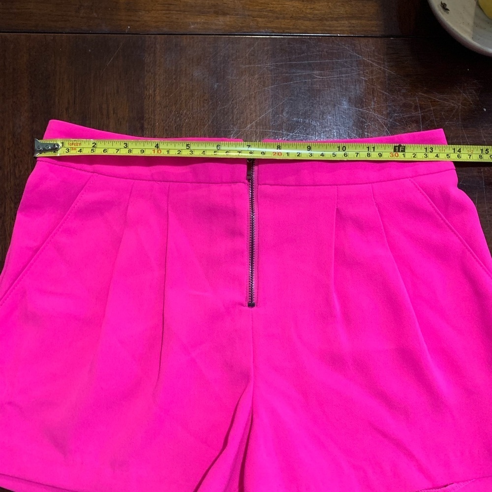 Forever 21 Hot BARBIE Pink Pleated High Waist Shorts Pockets - Women's XS - Picture 3 of 7